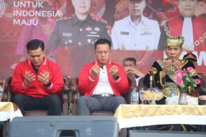 Ketua Ikatan Keluarga Sumatra Barat (IKSB) Maryon Hadiri Pawai Pembagunan Sambut HUT RI Ke-78 Tahun 2023 Tingkat Kota Batam