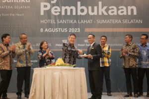 Bersama Hotel Santika Sumsel Menelusuri Keindahan Lahat