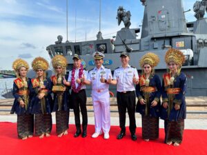 Jelang Latihan Bersama Indonesia – Singapura di Perairan Bintan dan Batam, Kapal Perang Singapura Tiba Di Batu Ampar