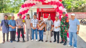 Polsek Sekupang Bhabinkamtibmas Bersama Bhabinsa Menghadiri Peresmian Pertashop di Patam Lestari