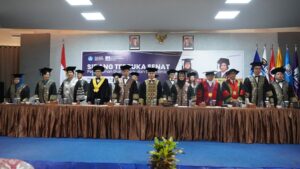 Universitas Internasional Batam Kukuhkan Dua Srikandi Indonesia Sebagai Guru BesarUniversitas