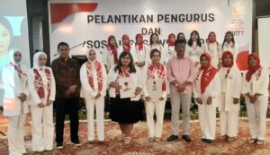 Dewi Triyanawati Resmi Nakhodai Wanita Invdonesia Tanpa Tembakau Provinsi Kepri