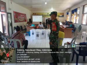 Babinsa Sembulang Monitoring Rapat Pleno Penghitungan Suara Pemilu 2024 Tingkat Kecamatan