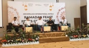 Buka Puasa Aston INN Gideon,Bu Camad”Buka Ceria Ramadhan