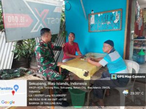 Waspada Cuaca Ekstrem, Babinsa Tanjung Riau Himbau Warga Binaan Jaga Selalu Kesehatan