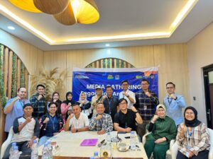 Silaturahmi Pimpinan Pegadaian Kanwil ll Pekanbaru dengan Awak Media di Batam