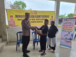 Polsek Batuampar Gelar Minggu Kasih Kamtibmas bersama Warga Kelurahan Tanjung Sengkuang
