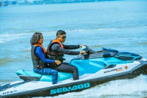 Keseruan Bermain Jetski dan ATV di HARRIS Resort Waterfront Batam