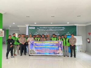 Polda Kepri Tekankan Keselamatan Berkendara Bagi Mitra Gojek Batam