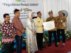 Pegadaian Tanjungpinang Berikan Bantuan UMKM, 50 Tenda Bazar, Binaan Pemerintah  Melalui Dinas Tenaga kerja, Koperasi Usaha Mikro 