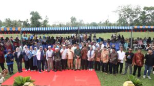 Pilgub Kepri 2024, Warga Desa Merawang Lingga Satu Komando Menangkan Muhammad Rudi – Aunur Rafiq