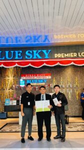 HARRIS Resort Waterfront Batam dan HARRIS Hotel Batam Center Jalin Kerja Sama dengan Blue Sky Premier Lounge Batam