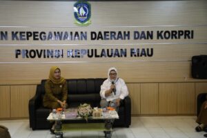 Ciptakan Suasana Kerja Harmonis, Marlin Silaturahmi Bersama ASN