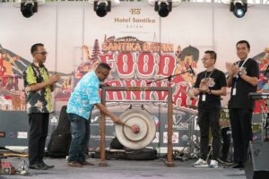 Santika Batam Food Carnival Bersama Tanboy Kun Sukses Digelar dengan Komitmen Terhadap Lingkungan