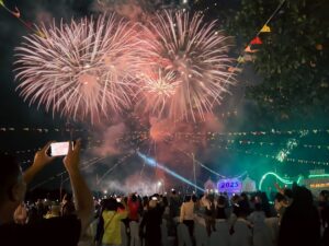HARRIS Resort Waterfront Batam Sambut Akhir Tahun 2024 dengan Paket Menarik