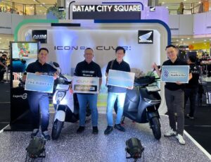 Usung Kualitas Terbaik,Capella Dinamik Nusantara Kepri Umumkan Harga Honda ICON e: dan Honda CUV e: