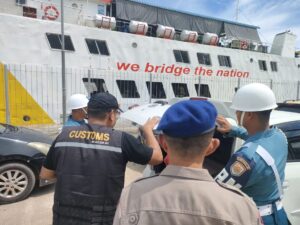 Bea Cukai dan TNI AL Gagalkan Pengiriman Rokok Ilegal Non Cukai