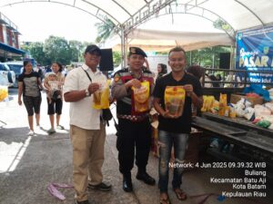 Polsek Batu Aji Laksanakan Pengamanan Pada Kegiatan Pasar Murah Batu Aji
