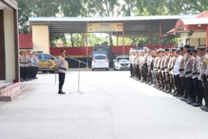 Kapolresta Barelang Pimpin Upacara Pengamanan Malam Takbiran Idul Adha 1446H