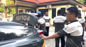 Sambut Hari Bhayangkara ke-79, Polsek Kawasan Pelabuhan Salurkan Bantuan ke Masjid Jami’ Nurul Huda Batam