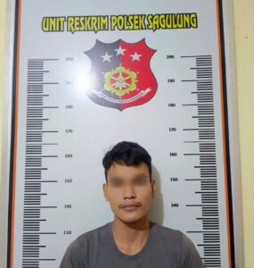 foto pelaku yang berhasil diamankan unit reskrim polsek sagulung