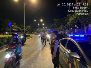 Patroli Malam Polresta Barelang Jaga Keamanan Kota, Fokuskan Pengawasan di Titik Rawan