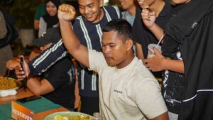 Alpikri Aqsa Berhasil Menghabiskan 10 Porsi Mie Nyemek dalam 30 Menit