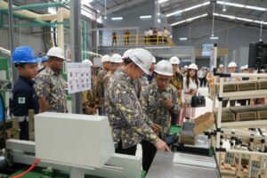 Adik Presiden Prabowo Resmikan Pabrik Solder Ramah Lingkungan dengan Target Omzet Rp1 Triliun di Batam!