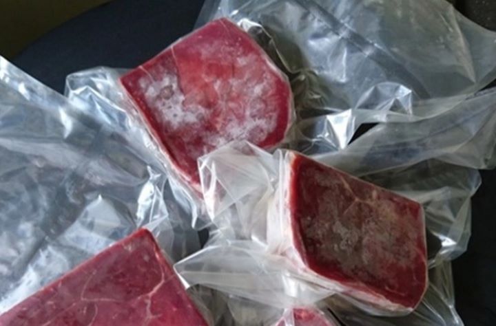 Harga Daging Beku di Batam Meroket Gila-Gilaan! Rp120 Ribu per Kg, Masyarakat Resah