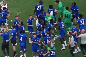 PSG Hancur Lebur! Chelsea Juara Dunia Usai Laga Penuh Drama & Kartu Merah Memalukan