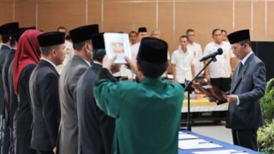 Wali Kota Batam Amsakar Lakukan Rotasi Besar-besaran! 7 Pejabat Baru Dilantik, Sekda Diganti, Birokrasi Bakal ‘Disetrum’ Penyegaran!