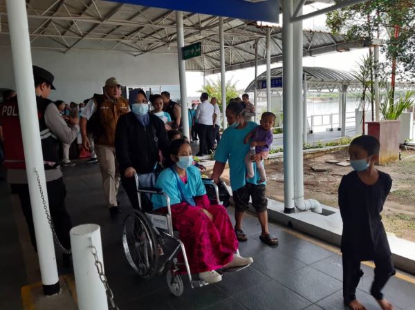 Drama Pemulangan 232 WNI/PMI dari Malaysia! KJRI Johor Bahru Fasilitasi dengan Kapal Feri ke Batam