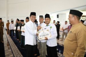 Amsakar Bangkitkan Koperasi Akhirat? 1.780 Imam & Mubaligh Dapat Insentif, Siap Perangi Narkoba dan Sampah!