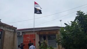Warga Batam Pasang Bendera One Piece di Bawah Merah Putih, Polisi Langsung Turun Tangan