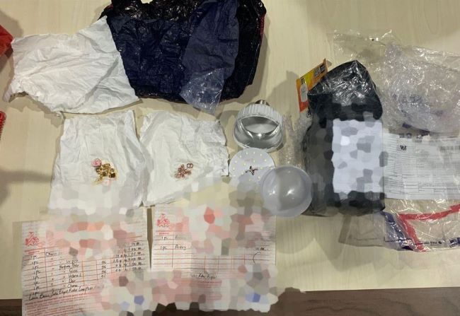 Bea Cukai Batam Gagalkan Penyelundupan 2,5 Kg Emas Senilai Rp5,4 Miliar, Disembunyikan di Tubuh Pelaku