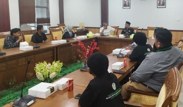 HMI Batam Temui DPRD, Soroti Masalah Banjir, Sampah, dan Pengangguran