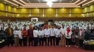 Amsakar Achmad: Pendidikan Kunci Daya Saing SDM, Buka PKKMB Universitas Batam 2025