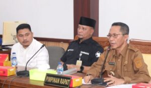 Wali Kota Batam Marah di DPRD: 450 KK Krisis Air Bersih, Fasilitas Kesehatan & Sekolah Ikut Terdampak!