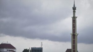 Warga Batam Wajib Siaga! BMKG Prediksi Hujan Guyur 12 Kecamatan Hari Ini, Senin 15 September 2025