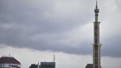 Jumat Basah di Batam! BMKG Prediksi Hujan Ringan Merata di 12 Kecamatan