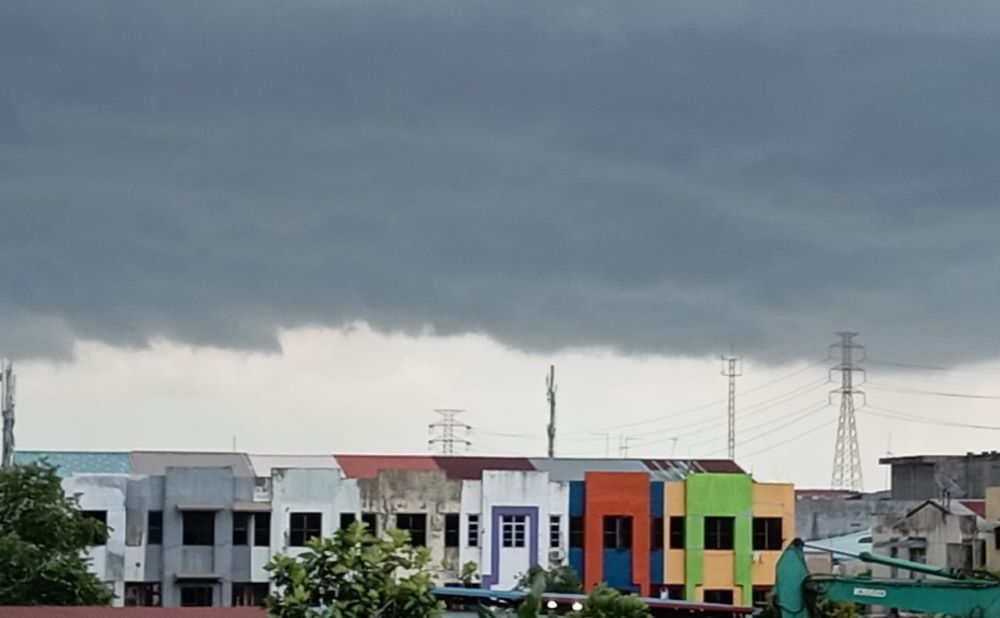 Waspadai Cuaca Basah! BMKG: Seluruh Wilayah Batam Berpotensi Hujan Ringan Hari Ini
