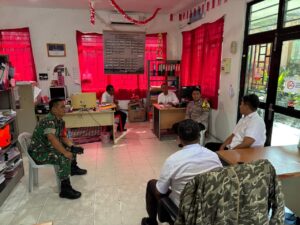 Bhabinkamtibmas Batu Selicin Perkuat Sinergi Tiga Pilar, Dukung Koperasi Merah Putih