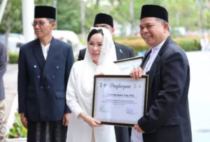 Wali Kota Batam Amsakar Achmad Serukan Semangat Santri Modern di Hari Santri 2025: Peluk Inovasi, Jaga Tradisi!