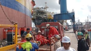 Ledakan Dahsyat Kapal Tanker Federal II di Batam: 10 Tewas, 21 Luka-Luka — Daftar Lengkap Korban di Empat Rumah Sakit!
