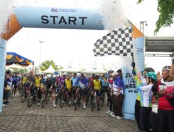 Dua Rute, Satu Semangat: BP Batam Gelar Gowes Bersama Semarak Hari Bakti ke-54