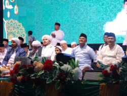 Kapolda Kepri Hadiri Kepri Bersholawat Bersama Habib Syech di Masjid Agung Raja Hamidah