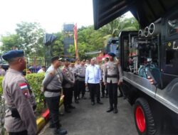 Polda Kepri Kirim Bantuan Rp450 Juta ke Aceh! Brimob Siaga Penuh Hadapi Bencana Besar
