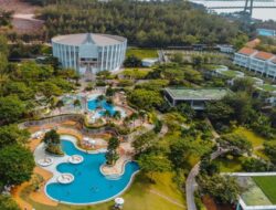 Perayaan Natal hingga Tahun Baru 2025, HARRIS Barelang Suguhkan Pengalaman Starlit & Tropical yang Tak Terlupakan!”