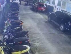 Honda Beat Milik Sofia Yohana Raib di Parkiran Mii Kost Lubuk Baja, Aksi Pelaku Terekam CCTV