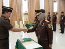 Resmi Dilantik! Diah Yuliastuti Jadi Wakajati Kepri Gantikan Irene Putrie
